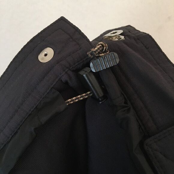 Obermeyer ALT3 Hydroblock black ski pants 10 - Picture 13 of 15